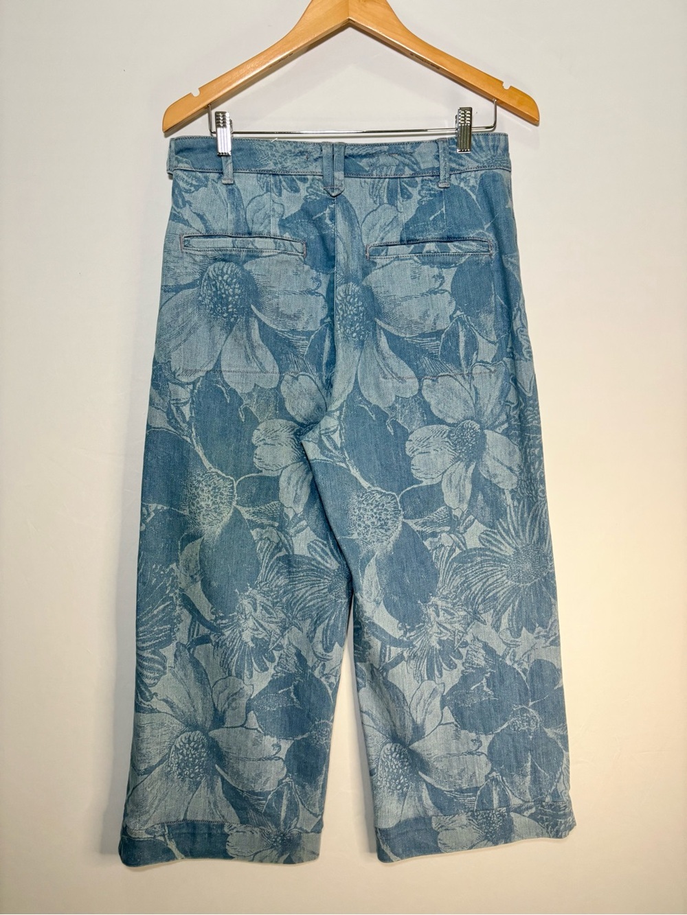 Pilcro by Anthropologie High Rise Wide Leg Floral Print Jeans Size 30 - Picture 6 of 12